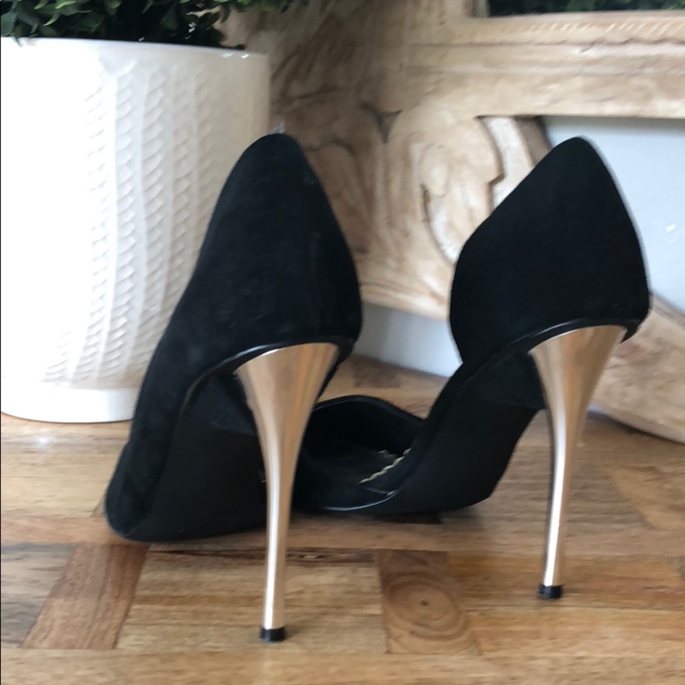 Black suede Bebe heels size 8 Silver toe and heal - Picture 3 of 5